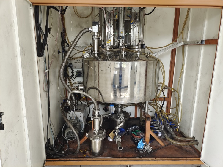 1715392567222081.jpg 电弧炉_副本.jpg